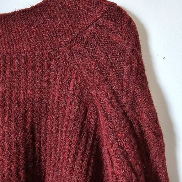 NWT DRESS FORUM DEEP RED V NECK BUTTON DOWN SWEATER SIZE L - Picture 3 of 14